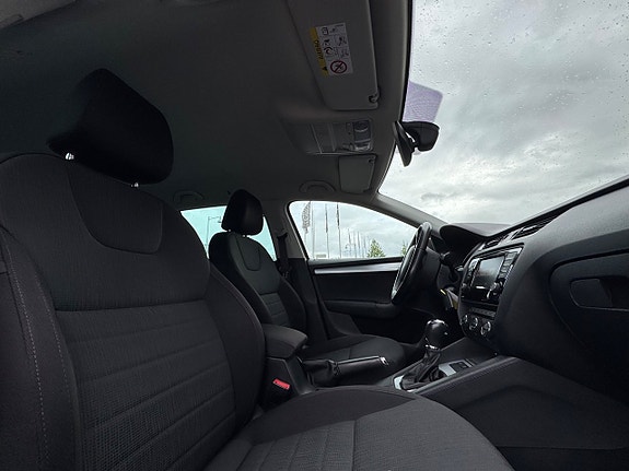 Skoda Octavia 10 of 12