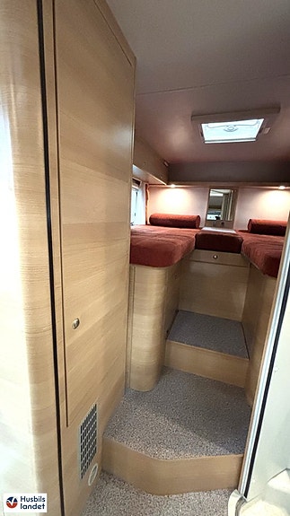Knaus VAN TI 600 9 of 13