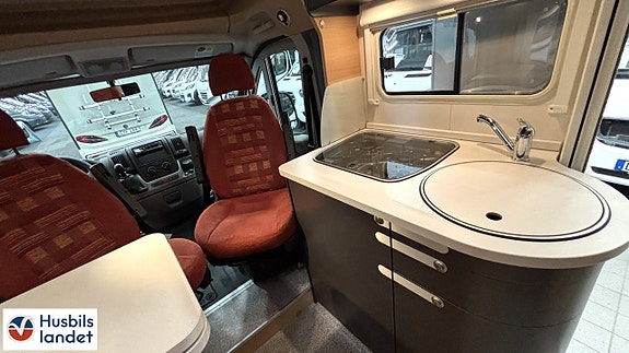 Knaus VAN TI 600 10 of 13