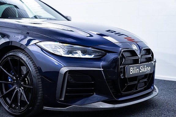BMW M440i 3 of 27