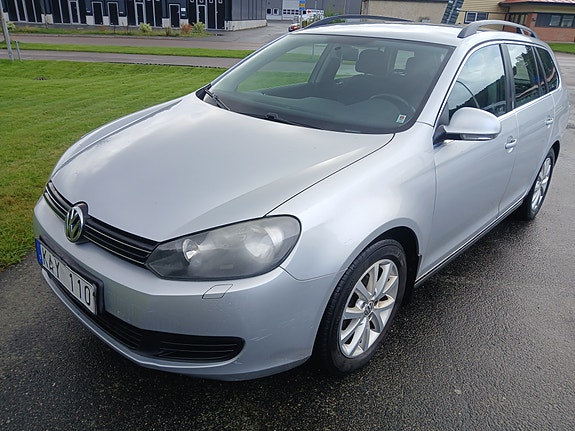 Volkswagen Golf VI 2 of 7