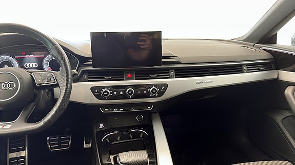 Audi A5 9 of 16