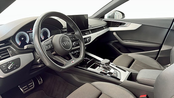 Audi A5 7 of 16