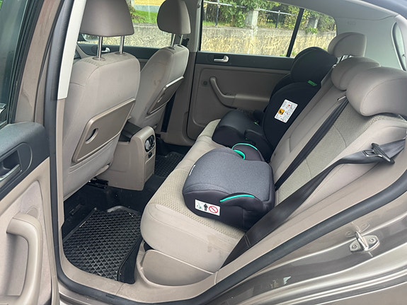 Volkswagen Golf Plus 4 of 5