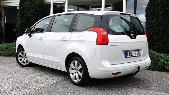 Peugeot 5008 4 of 14