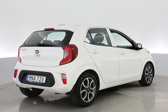 Kia Picanto 5 of 16
