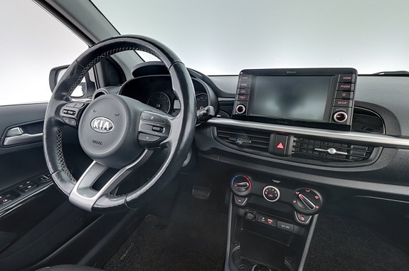Kia Picanto 12 of 16