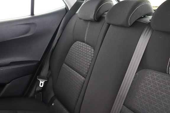 Kia Picanto 15 of 16