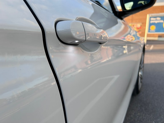 BMW 330d 11 of 30