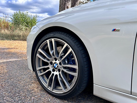 BMW 330d 12 of 30