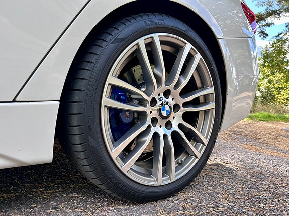 BMW 330d 14 of 30