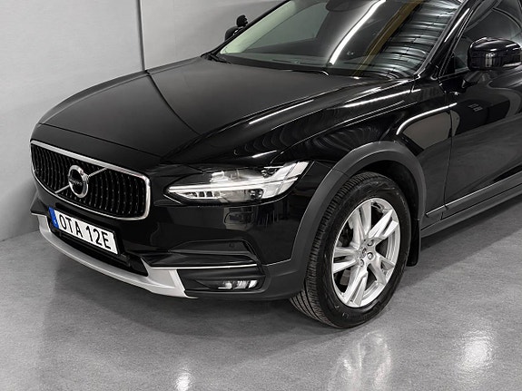 Volvo V90 Cross Country 6 of 20