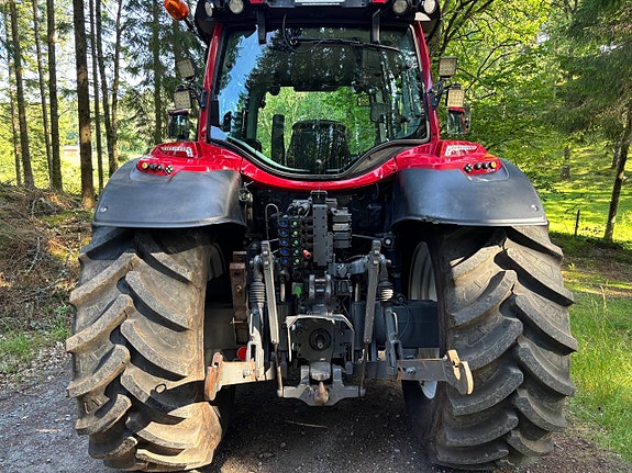 Valtra N174 Direct frontlyft + Pto GPS nya däck 5 of 12