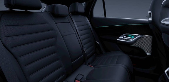 Mercedes-Benz GLC400 9 of 9
