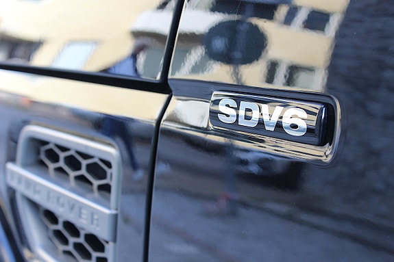Land Rover Discovery 4 19 of 30