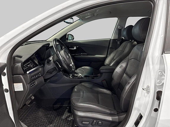 Kia Niro 8 of 14