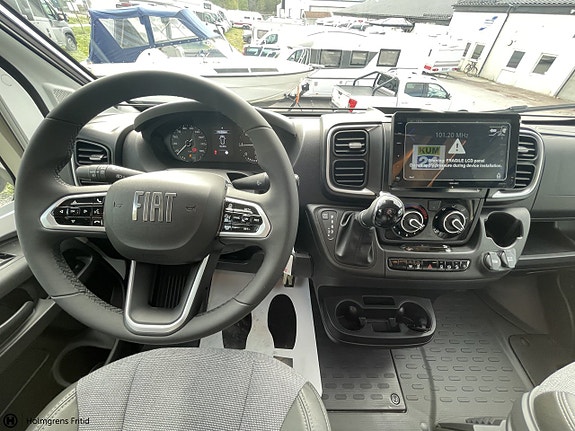 Adria Coral Select 670 SL | TRUMA DIESEL | SUNROOF | LÅNGBÄDDAR | 25 of 27