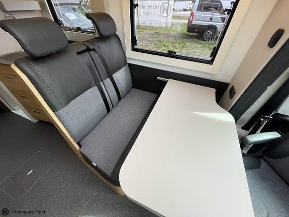 Adria Coral Select 670 SL | TRUMA DIESEL | SUNROOF | LÅNGBÄDDAR | 8 of 27