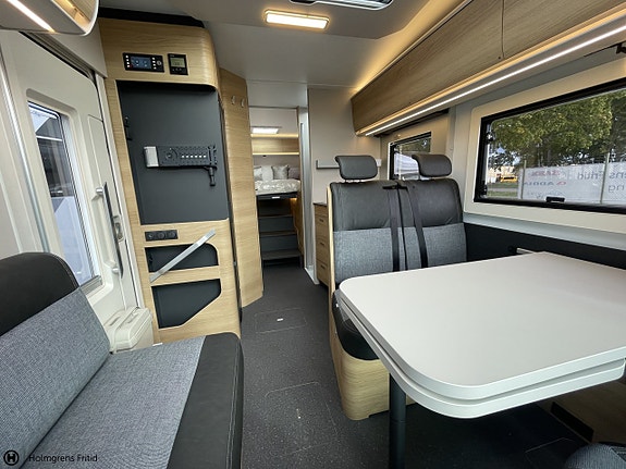 Adria Coral Select 670 SL | TRUMA DIESEL | SUNROOF | LÅNGBÄDDAR | 9 of 27