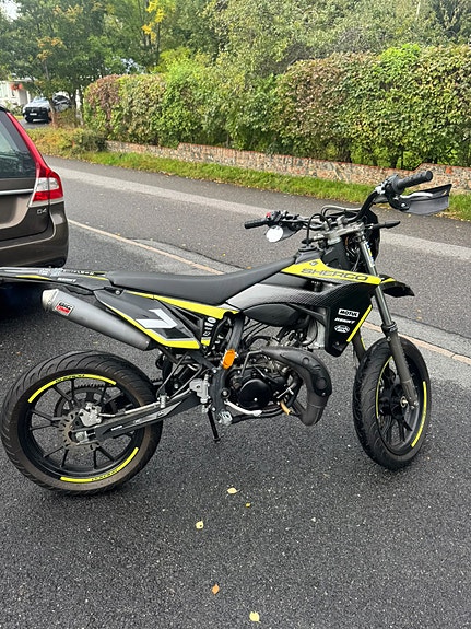 Sherco E50, version SM 4 of 4