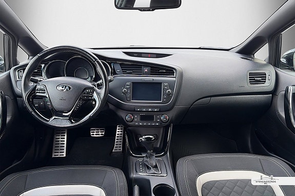 Kia Ceed 9 of 22