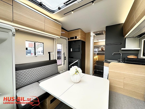 Adria Coral 670 DL Plus 9G automat / Alde 5 of 27
