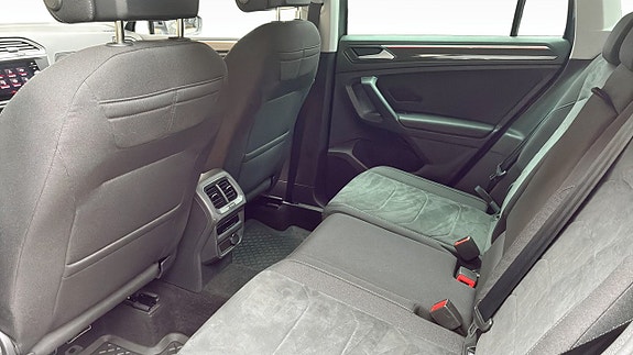 Volkswagen Tiguan 11 of 16