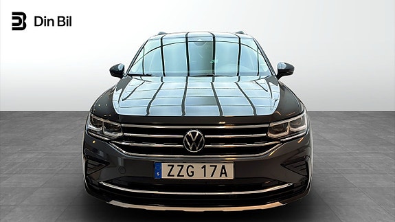 Volkswagen Tiguan 4 of 16
