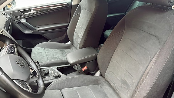 Volkswagen Tiguan 8 of 16