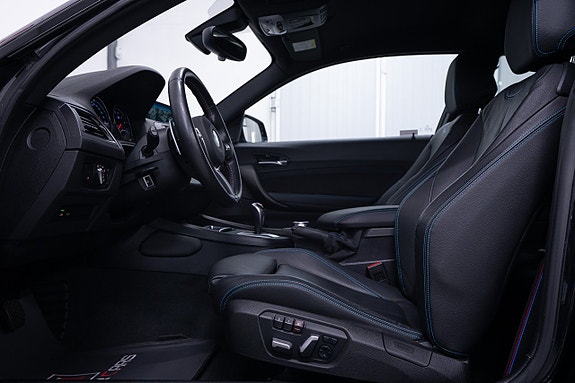 BMW M2 12 of 26