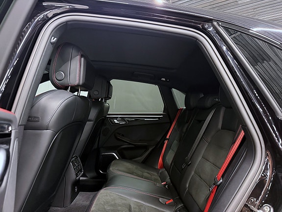 Porsche Macan GTS 26 of 28