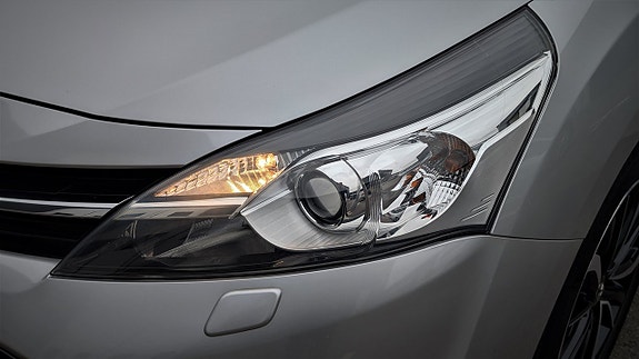 Toyota Verso 7 of 23