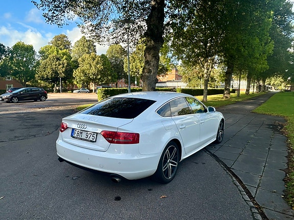Audi A5 5 of 17