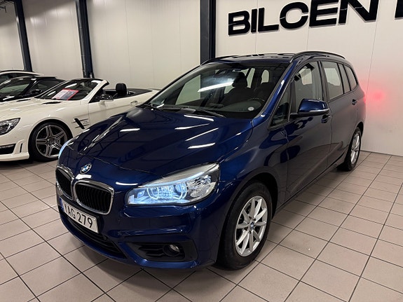 BMW 218i 6 of 21