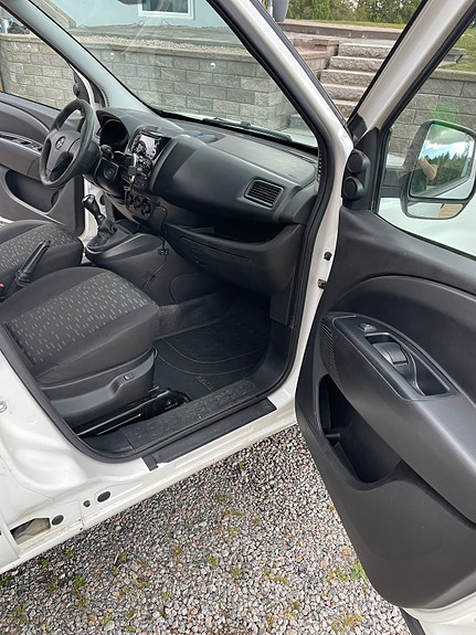 Opel Combo 14 of 22