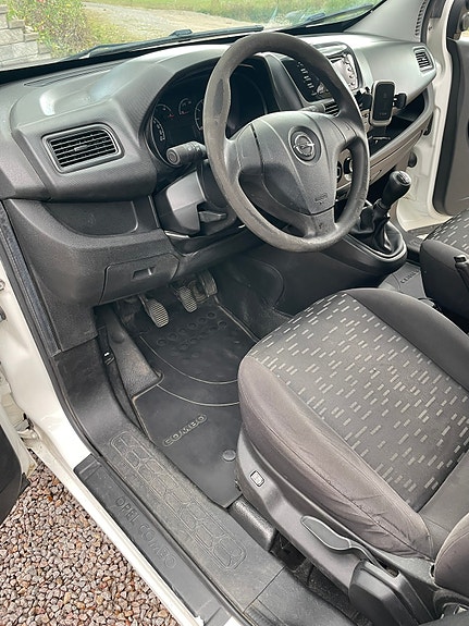 Opel Combo 15 of 22
