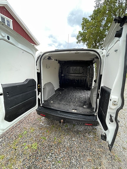 Opel Combo 19 of 22