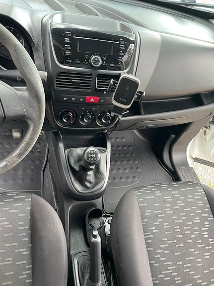 Opel Combo 13 of 22