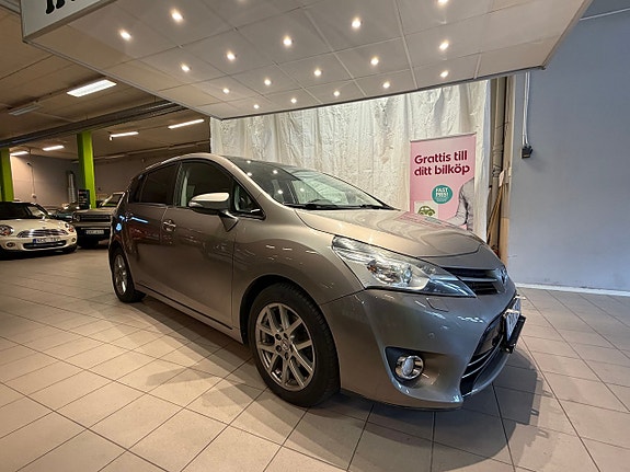 Toyota Verso 4 of 15