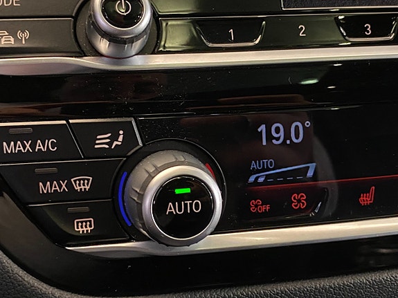 BMW 530i 13 of 30