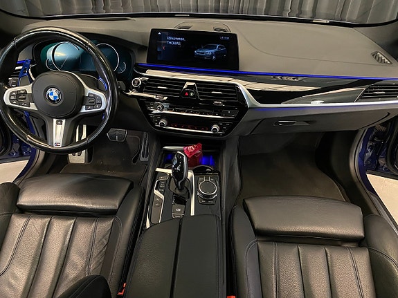 BMW 530i 5 of 30