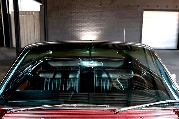 Lincoln Continental 18 of 23