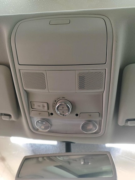 Volkswagen Tiguan 17 of 17