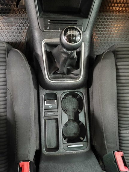 Volkswagen Tiguan 14 of 17
