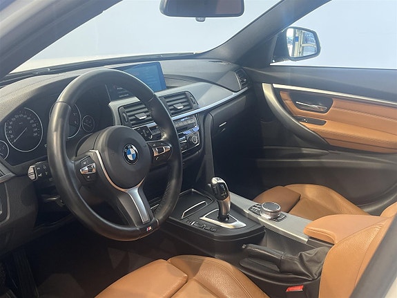 BMW 320d 3 of 12