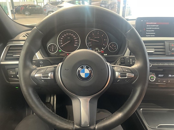 BMW 320d 9 of 12