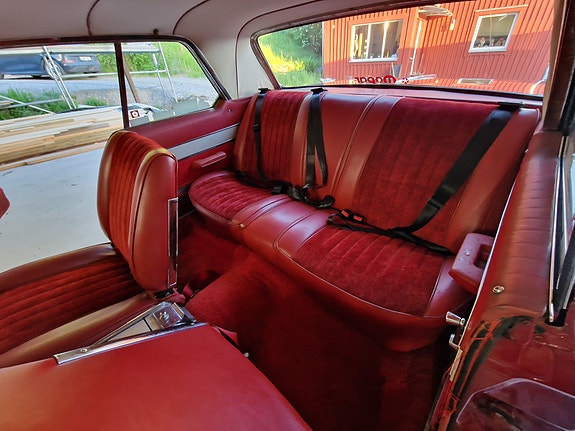 Plymouth Fury 14 of 15