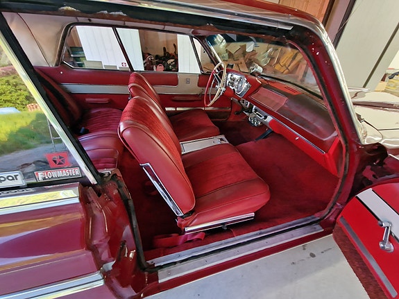 Plymouth Fury 12 of 15