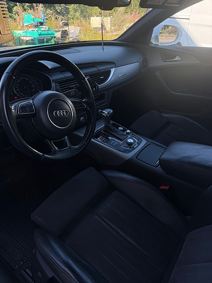 Audi A6 allroad 3 of 5