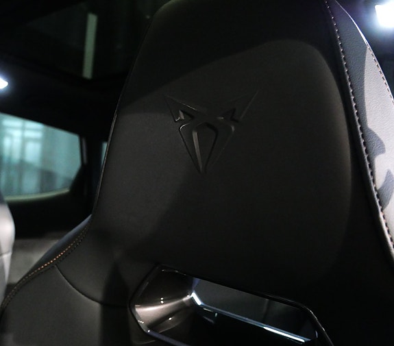 Cupra Formentor e-HYBRID 26 of 30